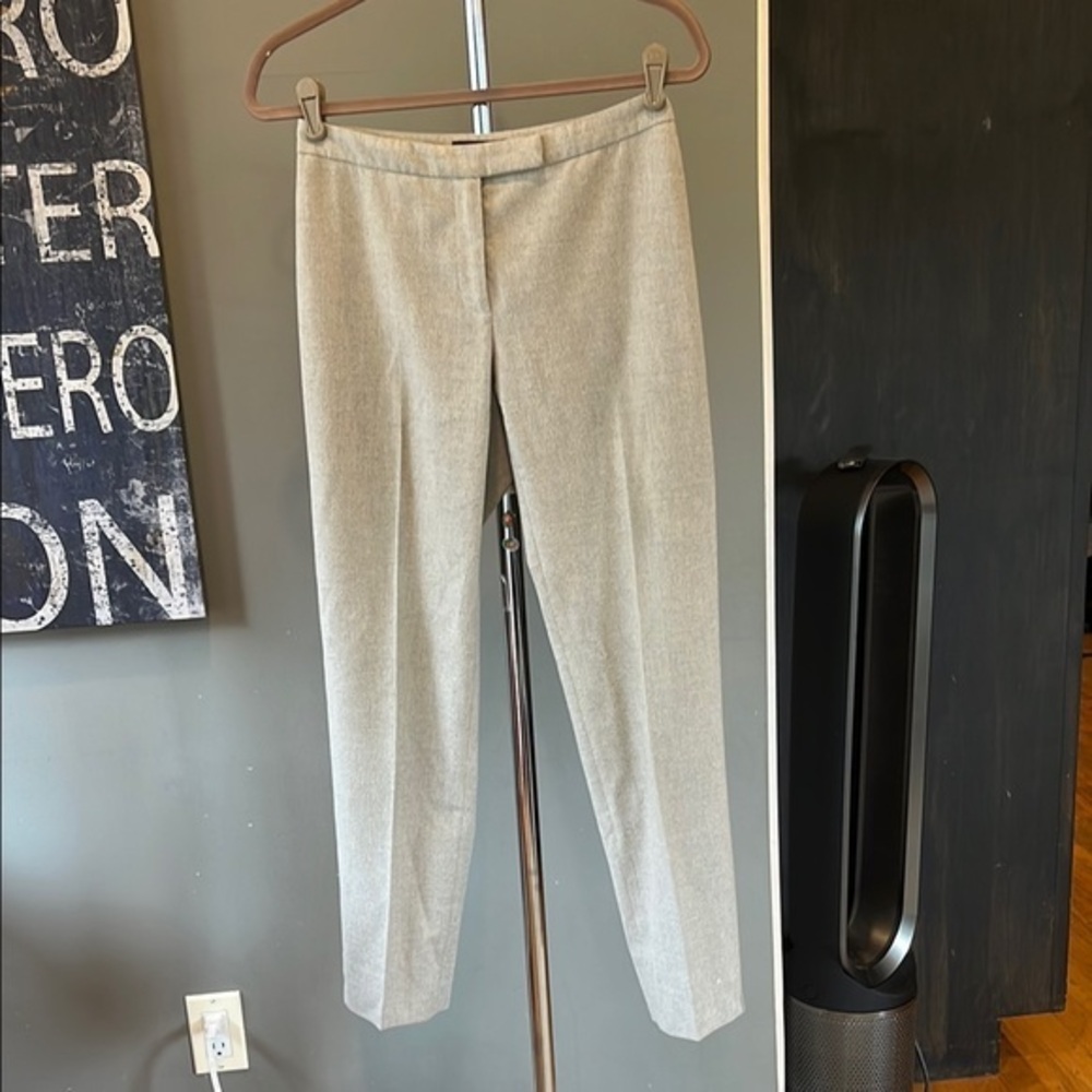 🥑Peserico Gray Trouser Pants lightweight stretch knit ankle flat front